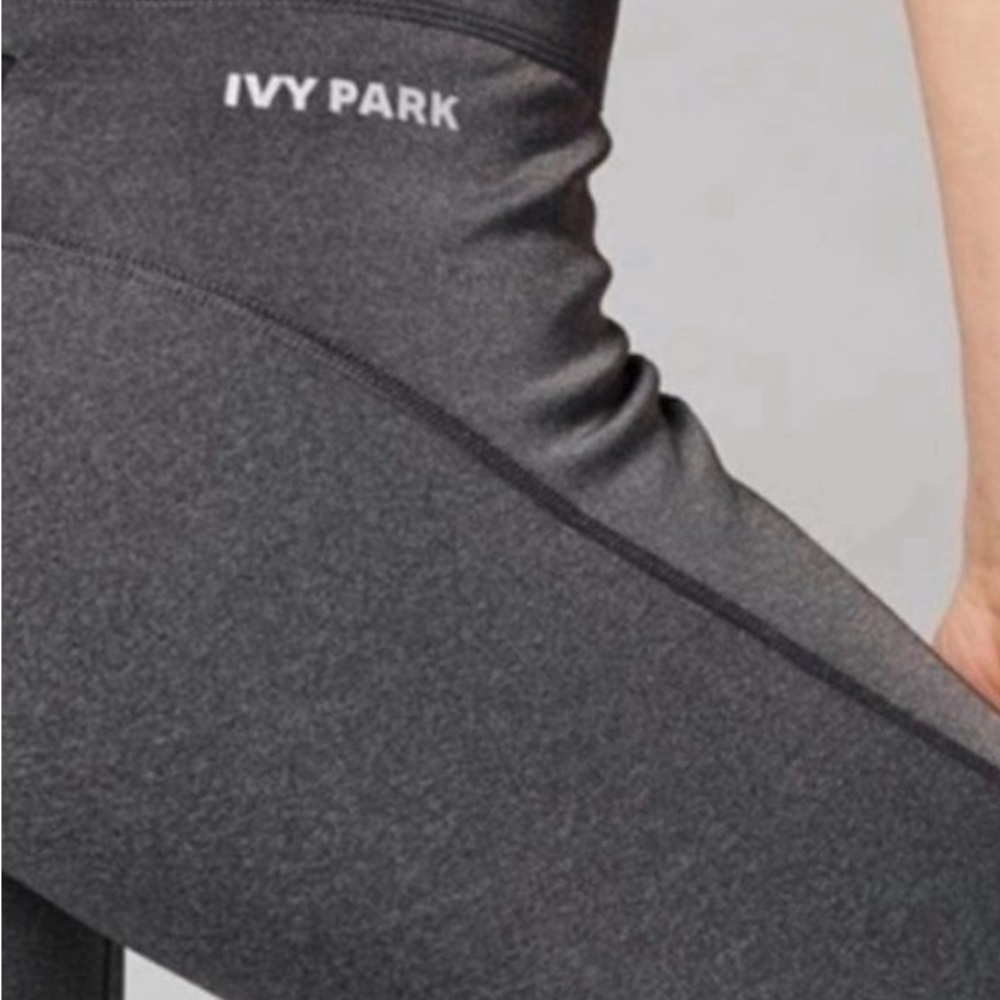 IVY PARK Charcoal Legging Capris